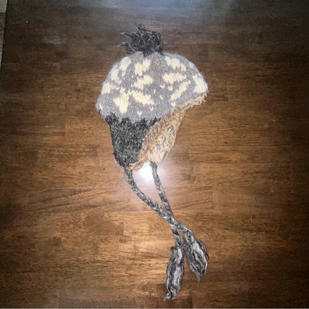 Y2K American Eagle outfitters  trapper hat.
